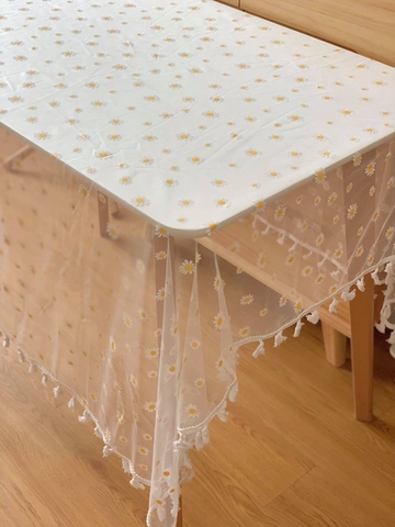 Khăn bàn voan hoa cúc