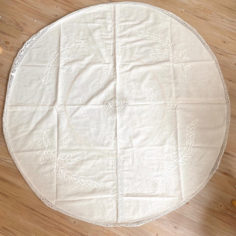 Khăn bàn cho bàn tròn đường kính 150cm