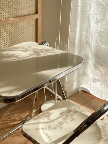 Bàn gập  - trong suốt