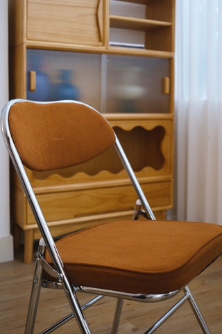 Ghế gập tựa đệm màu