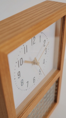 Đồng hồ 12- kính gân