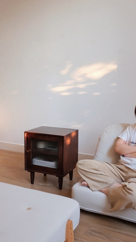 Tab đầu giường 12 kính sọc