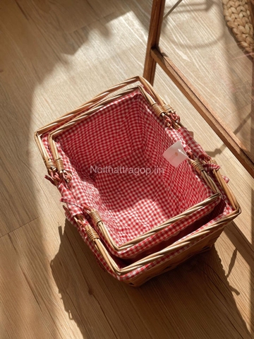 Giỏ mây vải caro đỏ