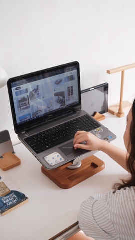 Giá đỡ gỗ 03 máy tính, ipad, sách ...