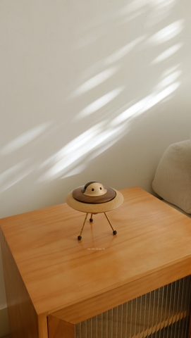 Đĩa bay gỗ khuếch tán tinh dầu - có kèm tinh dầu