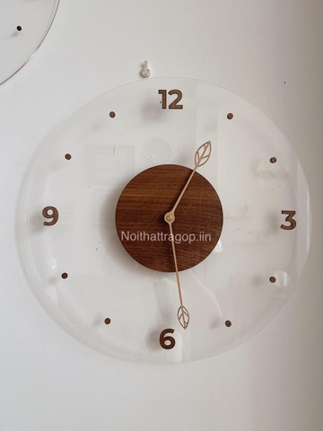 Đồng hồ trong suốt - mã 09