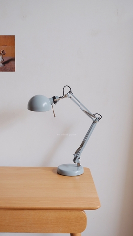 Đèn bàn ikea 01