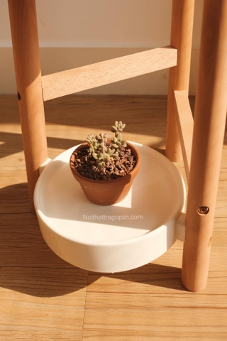 Đôn kê chậu cây 3 tầng - chân màu óc chó cao 90cm