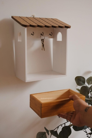 Hộp gỗ có móc treo