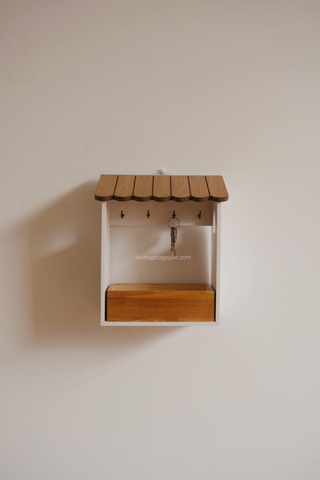 Hộp gỗ có móc treo