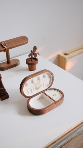 Hộp đựng trang sức 04