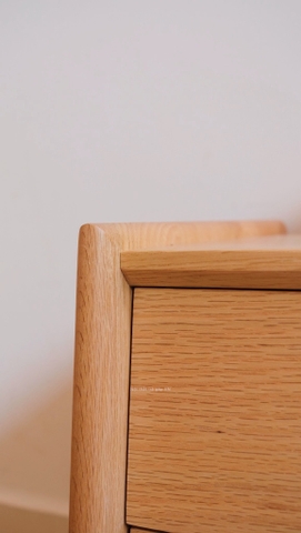 Tab đầu giường 10