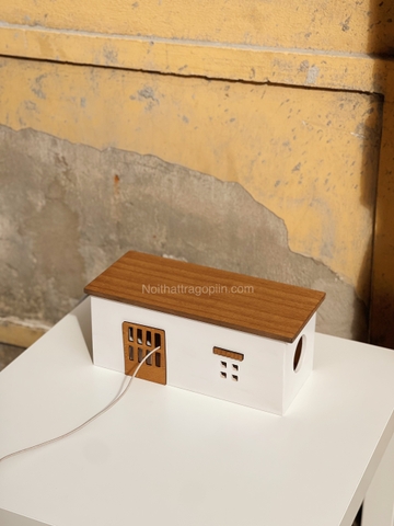 Nhà gỗ để giấu ổ cắm 01