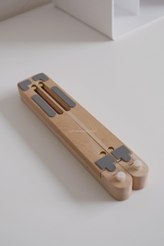 Giá đỡ máy tính 02 có thể gấp gọn