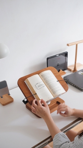 Giá đỡ gỗ 03 máy tính, ipad, sách ...