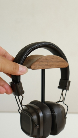 Giá đỡ tai nghe gỗ 02 - gỗ óc chó - loại đơn