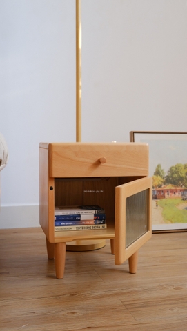 Tab đầu giường 11