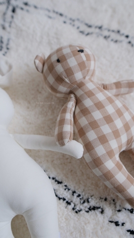 búp bê vải - gấu caro
