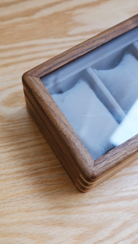 Hộp gỗ đựng đồng hồ đeo tay