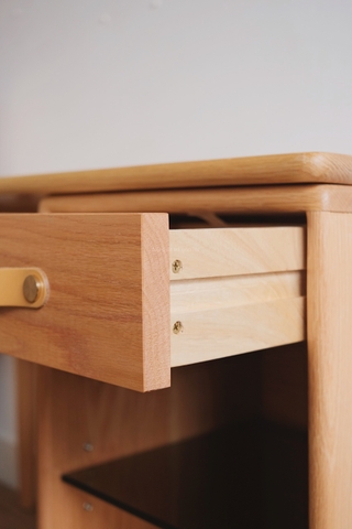 Bàn học 04 có tủ sách