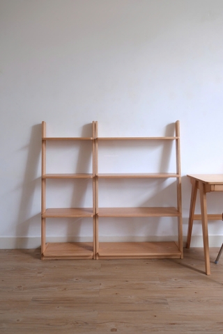 Kệ đứng 06 - gỗ sồi nguyên khối