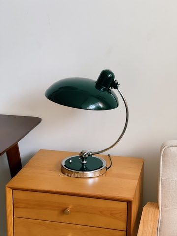 Đèn bàn phong cách Bauhaus