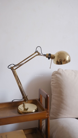 Đèn bàn ikea 01