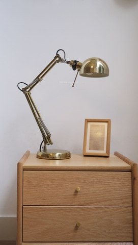 Đèn bàn ikea 01