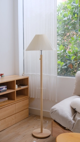 Đèn sàn 07 giật dây