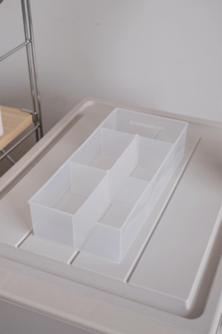 Khay lưu trữ đồ lót