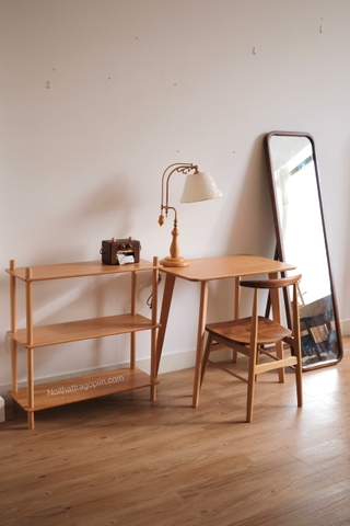 Kệ đứng 04 - gỗ sồi nguyên khối