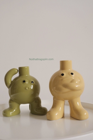 Bình hoa Bigfoot - Vàng 14x20cm