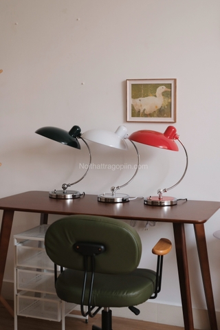 Đèn bàn phong cách Bauhaus