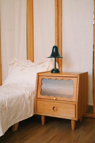 Tab đầu giường 04 gỗ anh đào