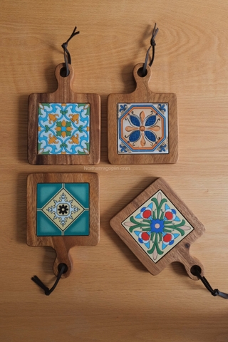 Lót ly/nồi gạch viền gỗ tay cầm