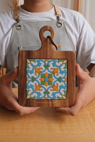 Lót ly/nồi gạch viền gỗ tay cầm