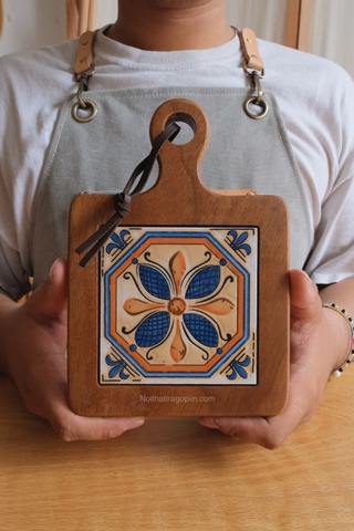 Lót ly/nồi gạch viền gỗ tay cầm