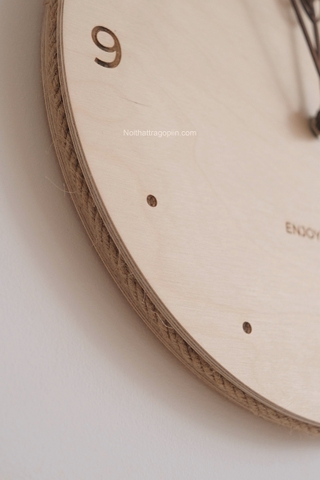 Đồng hồ 06 - B đường kính 30cm