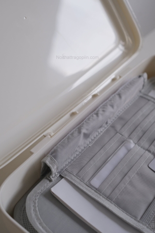 Hộp đựng tài liệu, hộ chiếu ... chống thấm nước