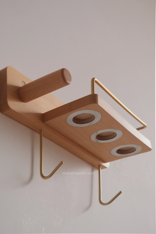 Kệ để máy sấy tóc dyson 02