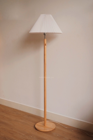 Đèn sàn 07 giật dây