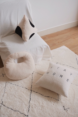 Gối sofa caro/chấm bi