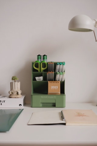 Kệ cắm bút nghiêng