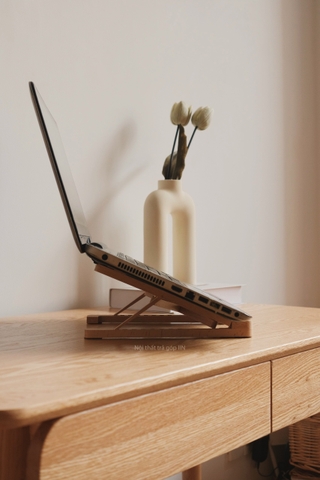 Giá đỡ máy tính 02 có thể gấp gọn