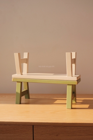 Giá đỡ hình băng ghế gỗ