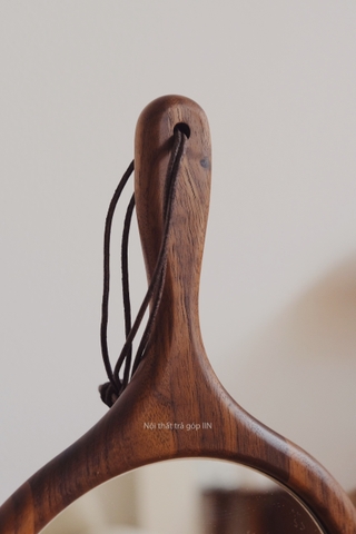 Gương gỗ cầm tay