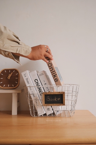 Giỏ sắt 04 có bảng tên