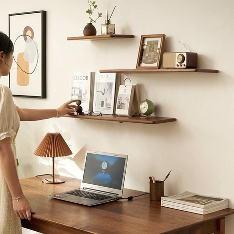 kệ gỗ treo tường gỗ nguyên khối - gỗ óc chó