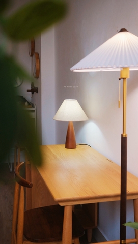 Đèn bàn 15 retro