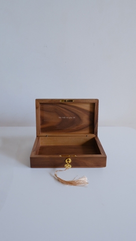 hộp đựng trang sức có khóa 07